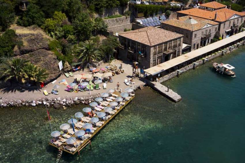 Assos Eden Nazlıhan Hotel