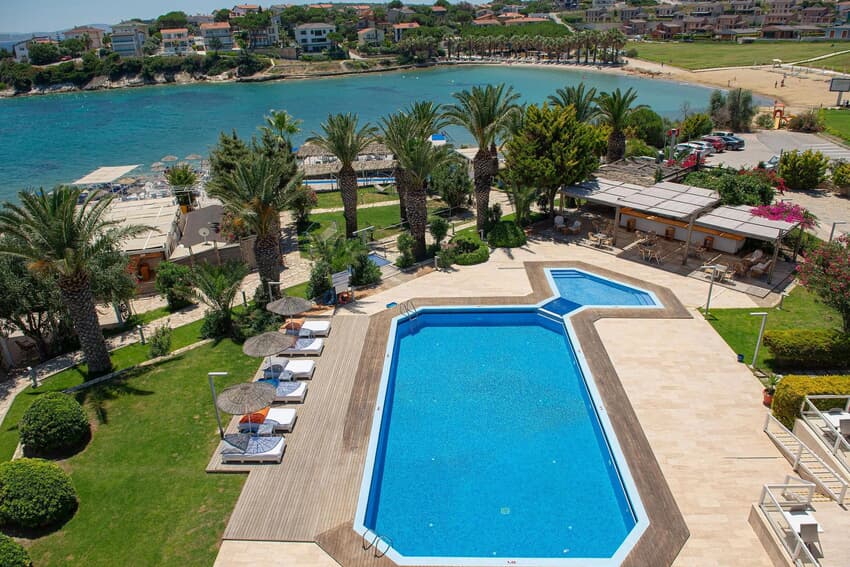 Çeşme Ladin Otel