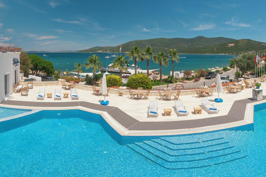 Hotel Torbahan Beach Resort