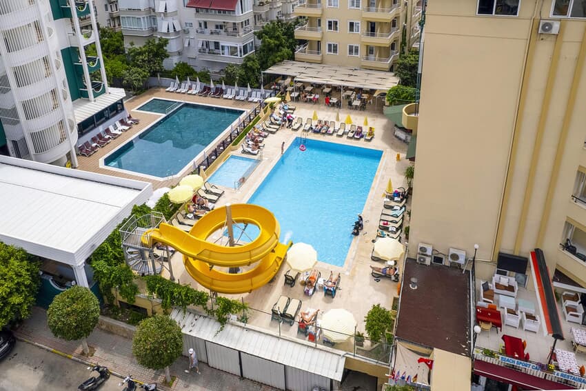 Kleopatra Beach Hotel