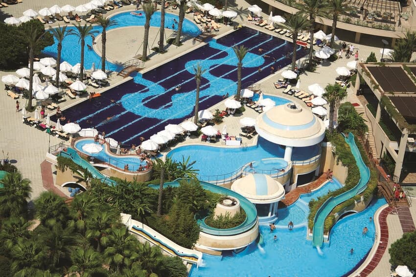 Limak Atlantis Deluxe Hotel Resort