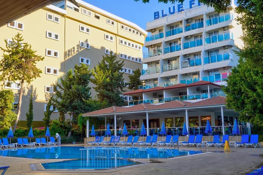 Blue Fish Hotel
