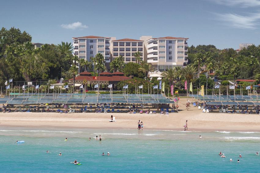 Hotel Terrace Beach Resort