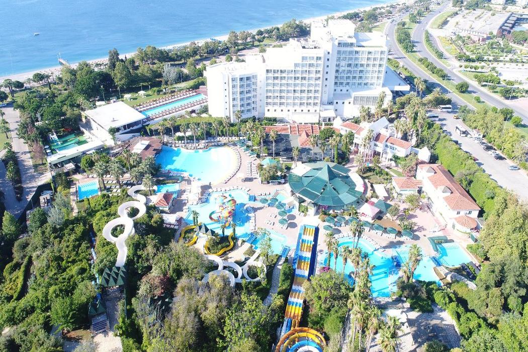 Sunis Hotel Su