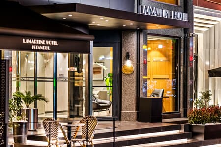 Lamartine Hotel