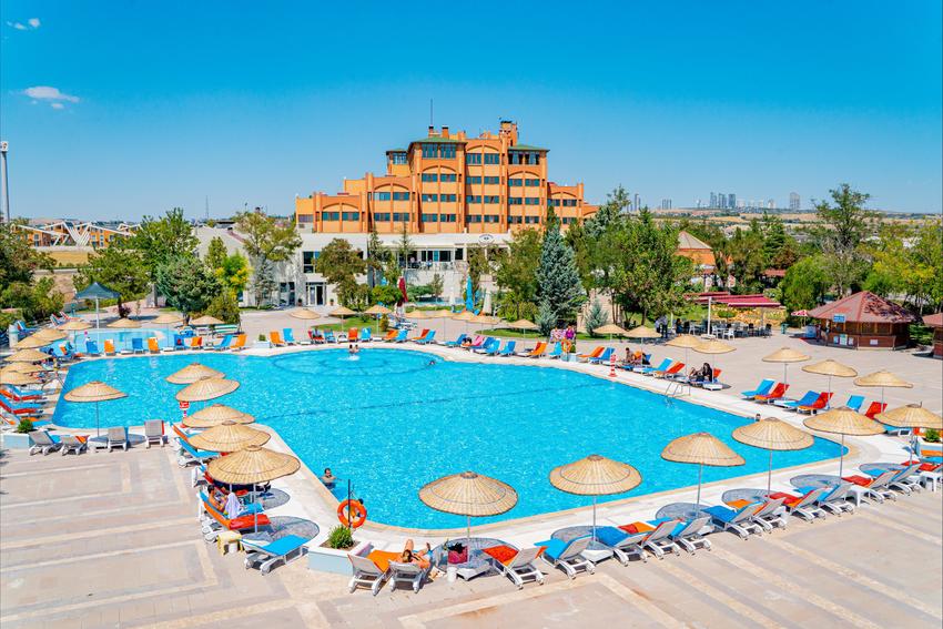 Patalya Lakeside Resort Hotel