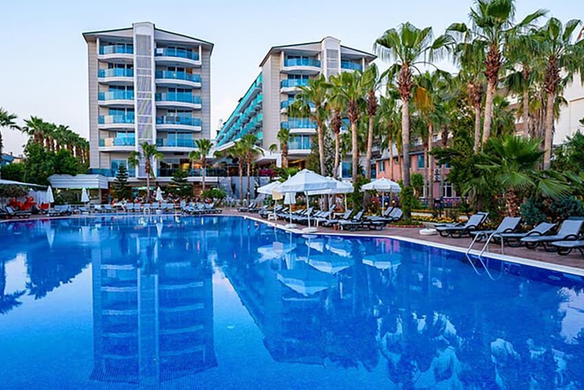 Concordia Celes Hotel