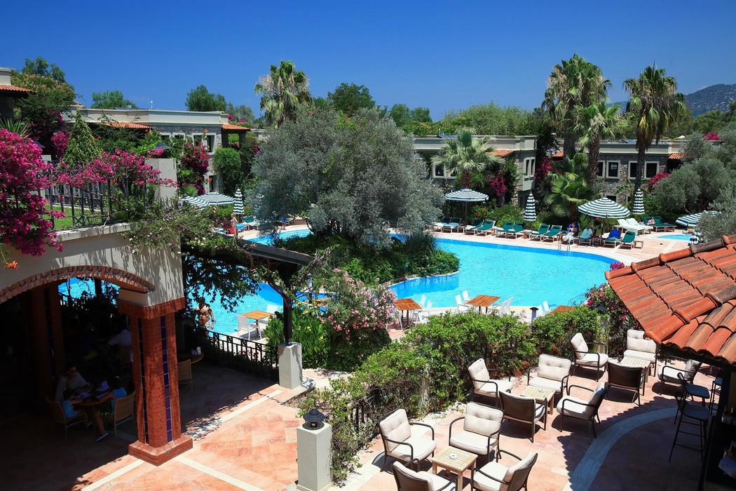 Otel Zeytinada