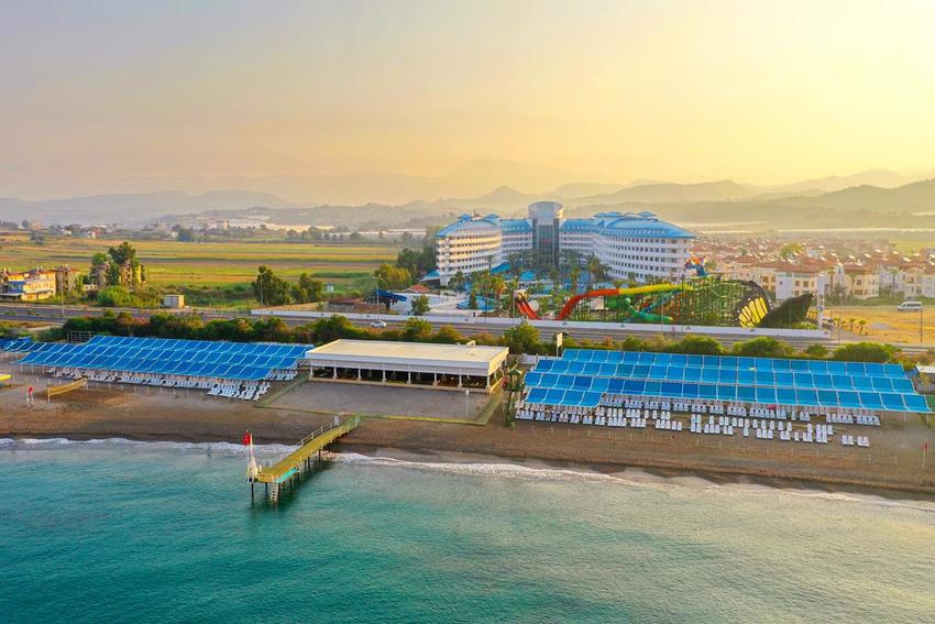 Crystal Admiral Aqua Collection