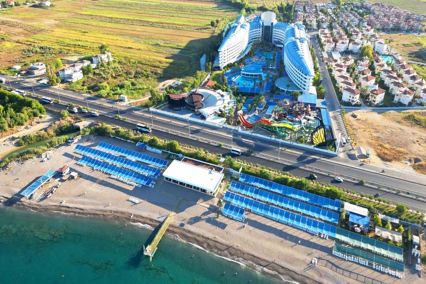 Crystal Admiral Aqua Collection