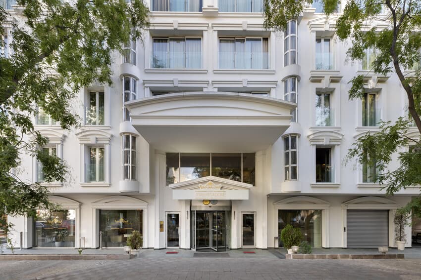 Limak Ambassadore Hotel