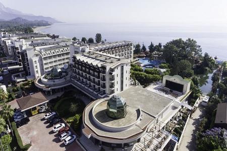 Prado Kemer Resort