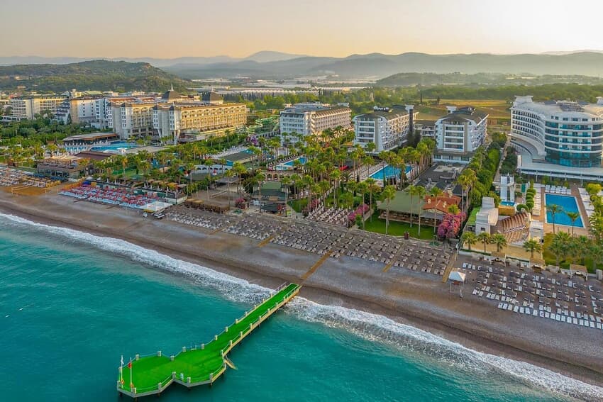 Meryan Beach Hotel Spa