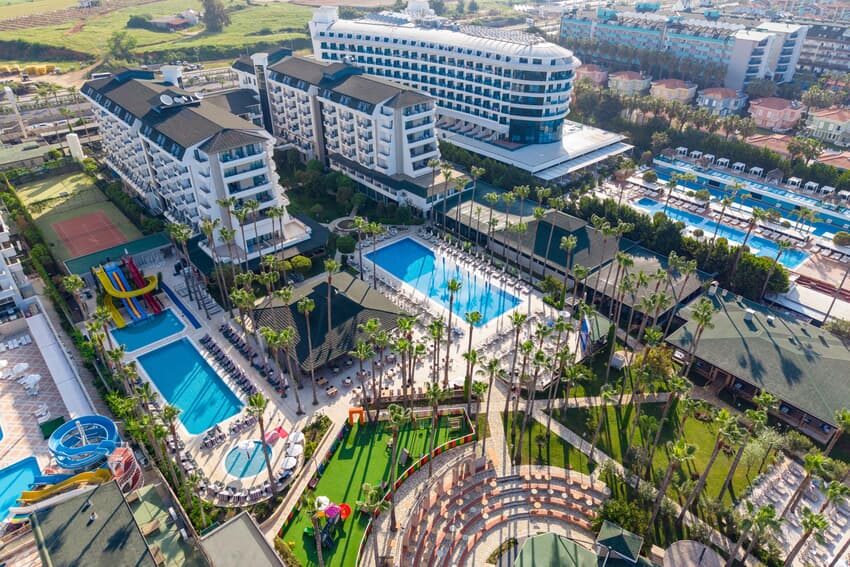 Meryan Beach Hotel Spa