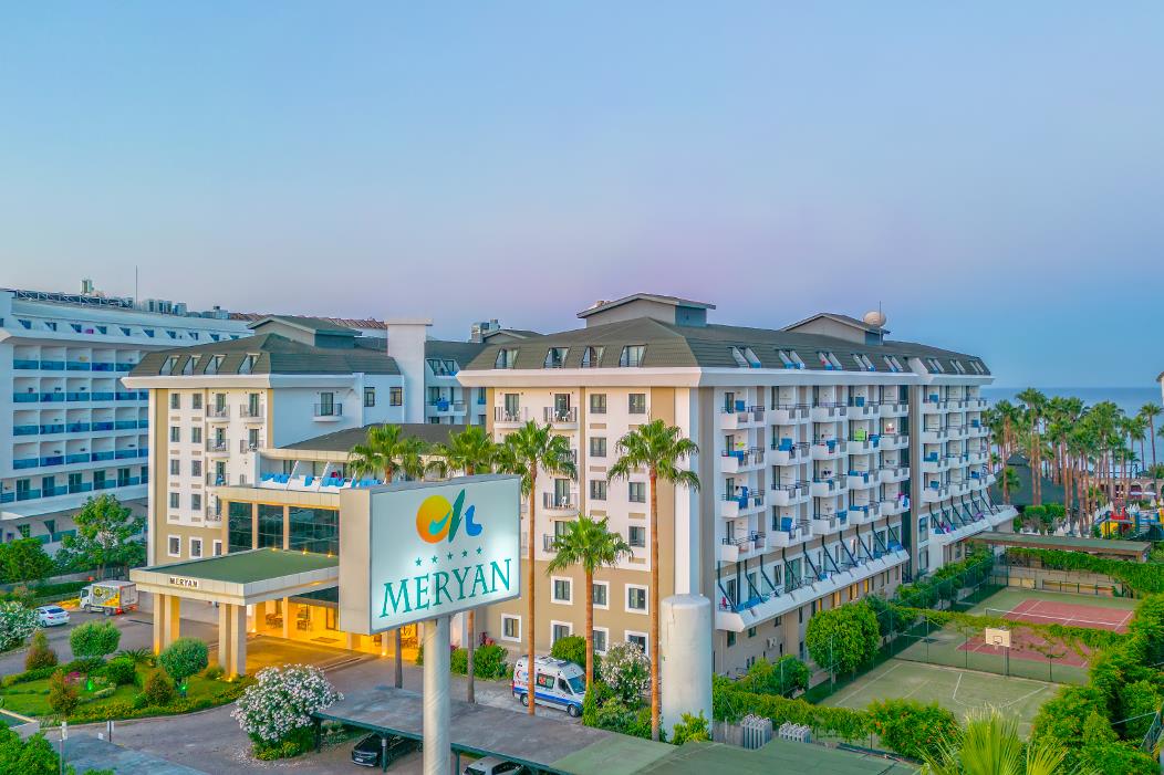 Meryan Beach Hotel Spa