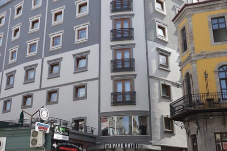 Usta Park Hotel