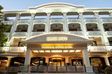 Black Bird Thermal Hotel