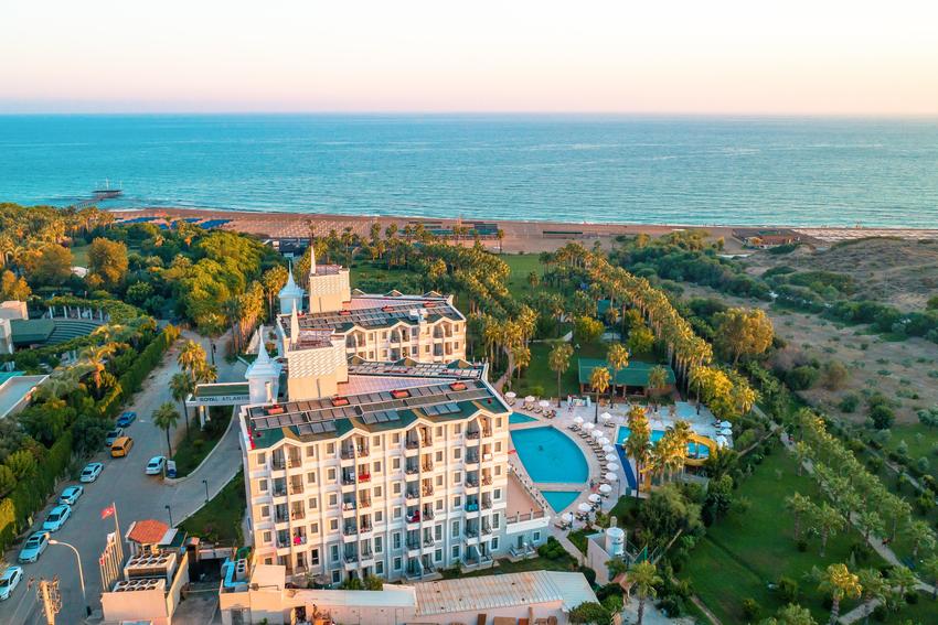 Royal Atlantis Beach