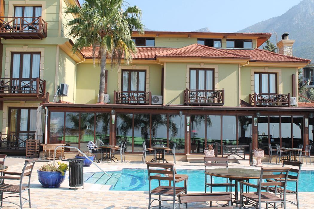 Bella View Art Boutique Hotel