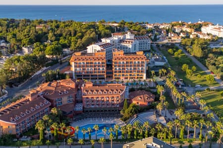 Club Side Coast Hotel