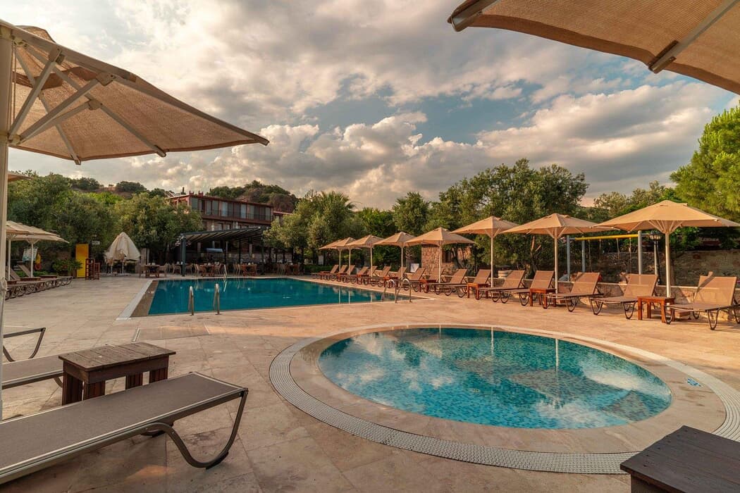 Assos Park Hotel