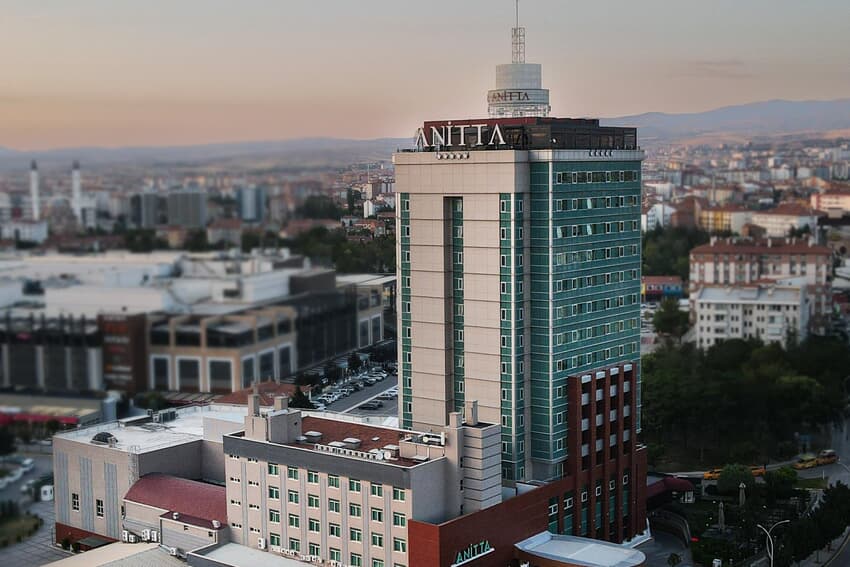Anitta Hotel