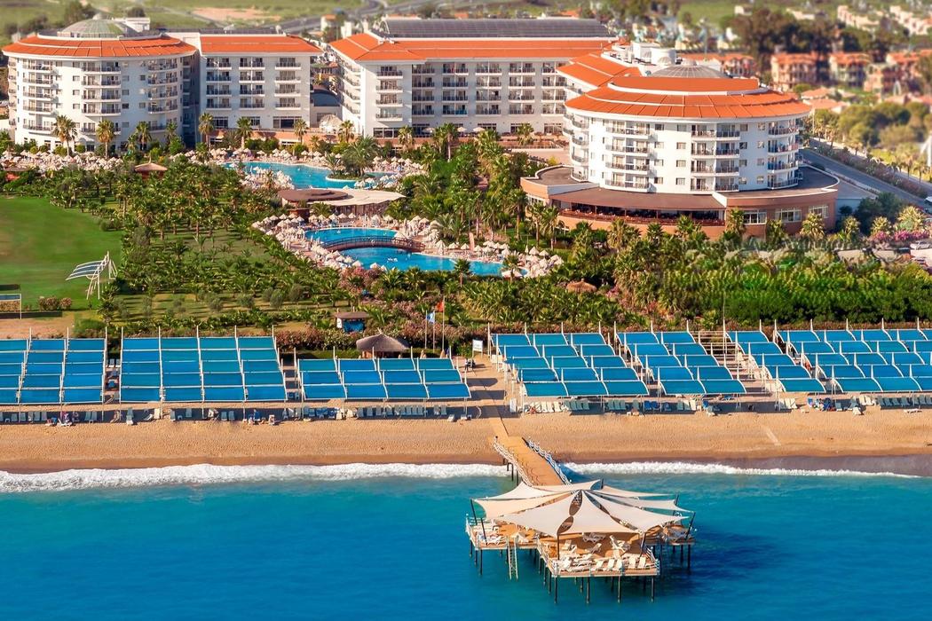 Seaden Sea World Resort Spa