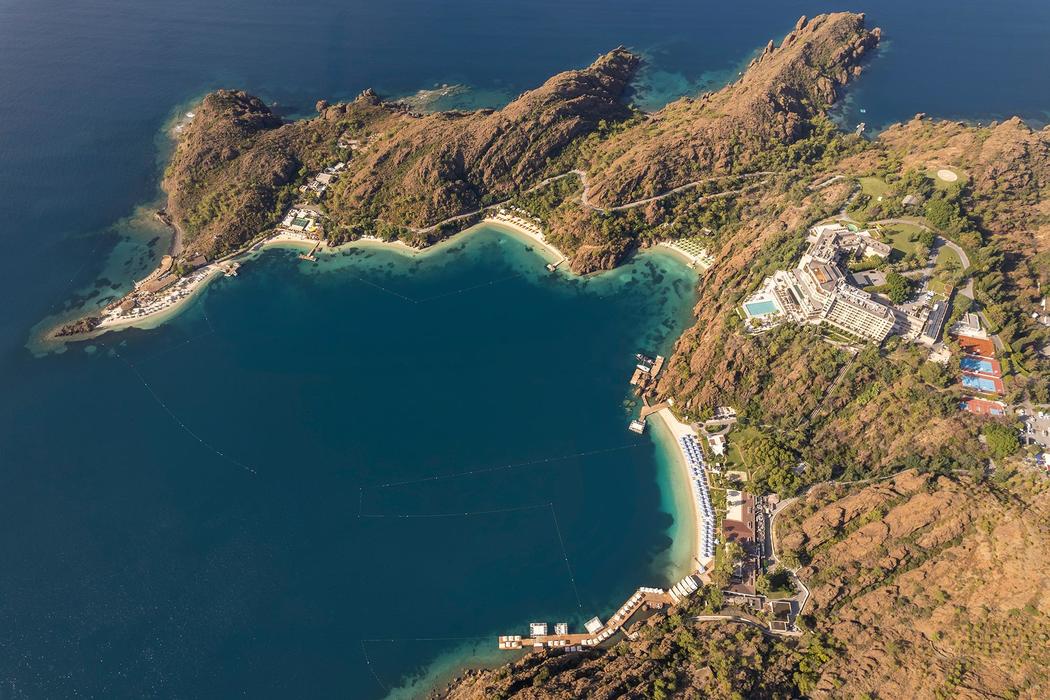 D Maris Bay