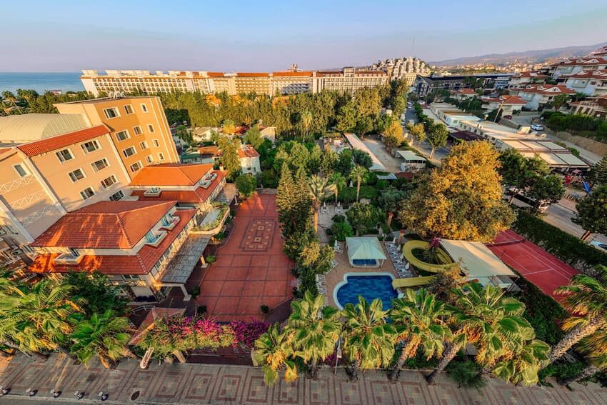 Club Dizalya