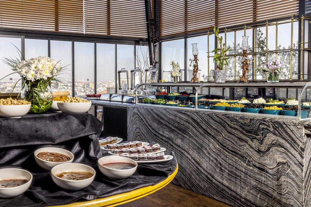 Palazzo Donizetti Hotel Yeme & İçme