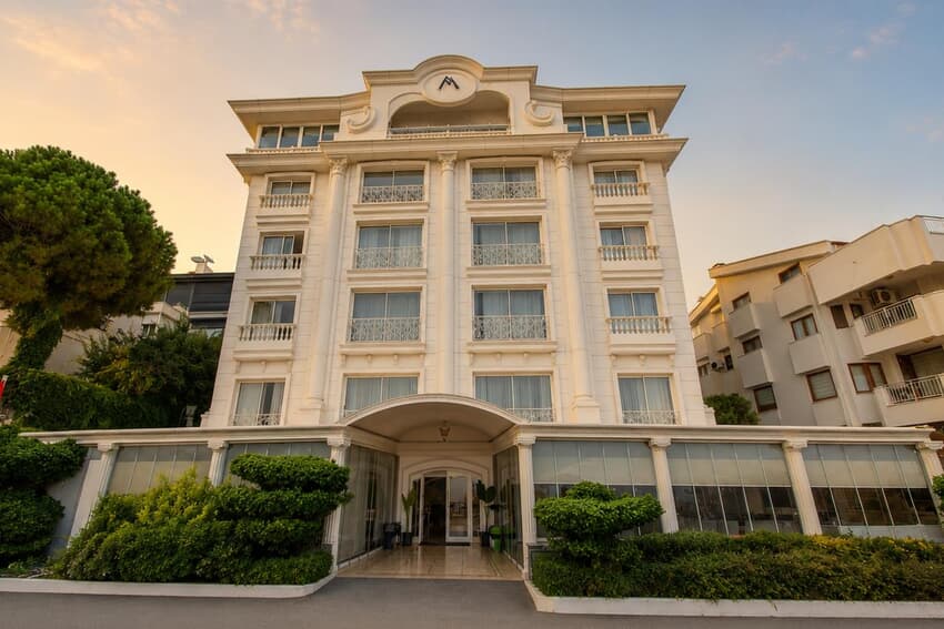 Massimo Hotel