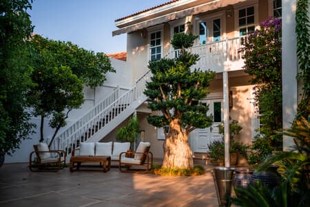 Elegance East Hotel Elegance East Hotel