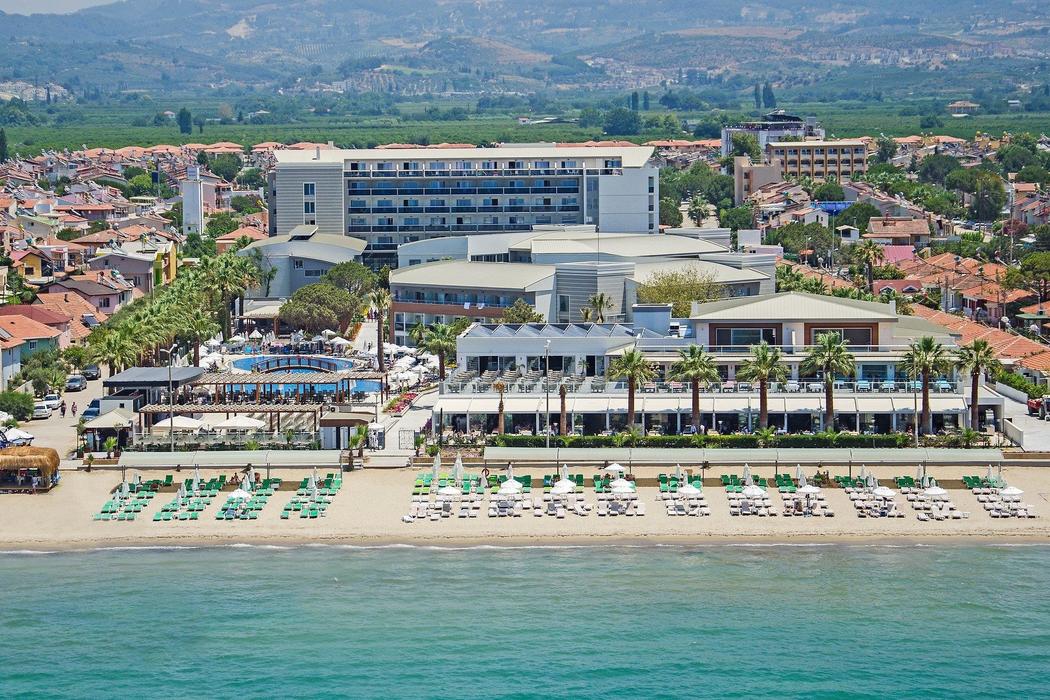 Palm Wings Beach Resort Spa Kuşadası