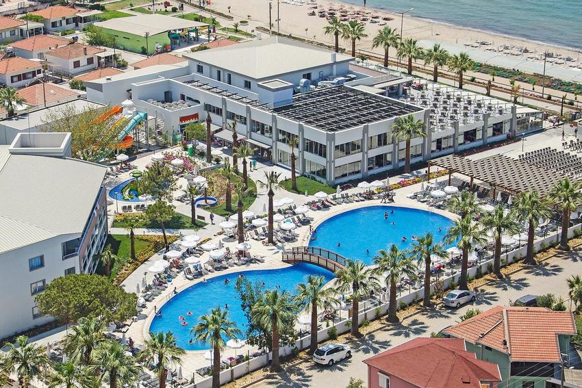 Palm Wings Beach Resort Spa Kuşadası