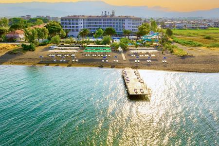 Le Monde Beach Resort Spa