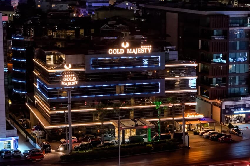 Hotel Gold Majesty