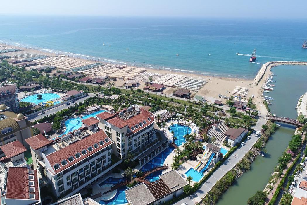 Sunis Evren Beach Resort Hotel