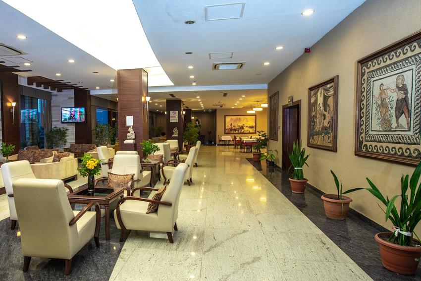 Grand Boğaziçi Hotel