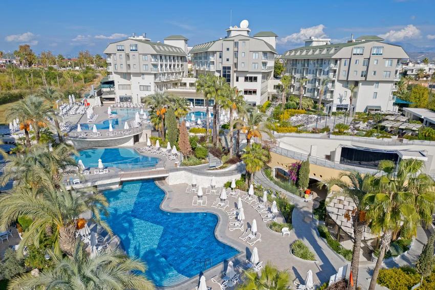 Novum Garden Side Hotel