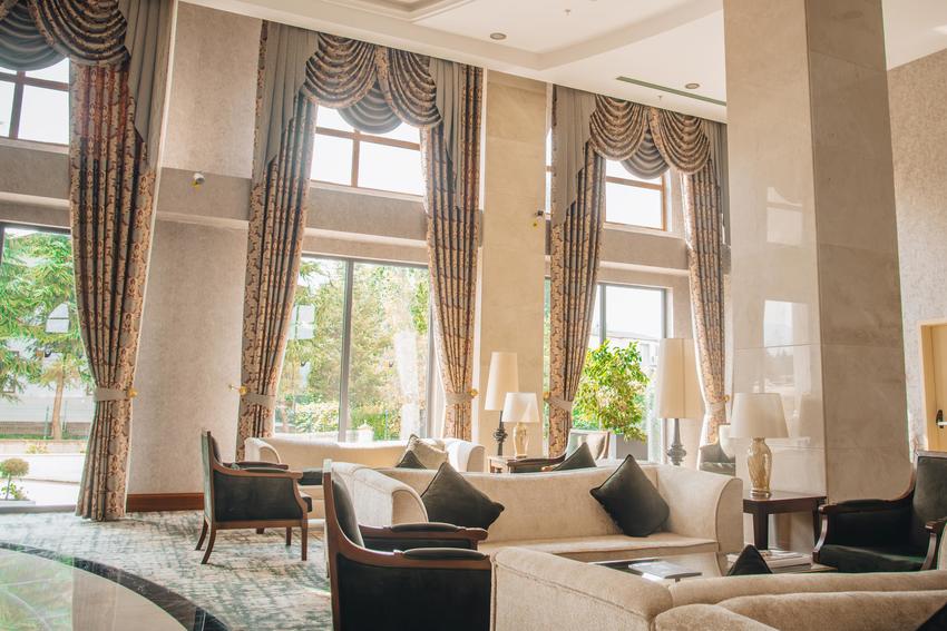 Wellborn Luxury Hotel