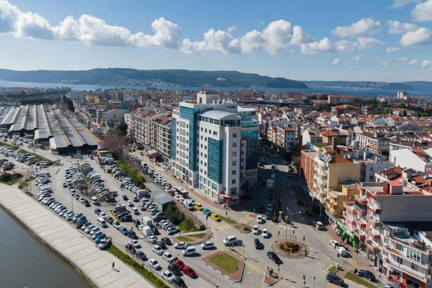Parion Hotel