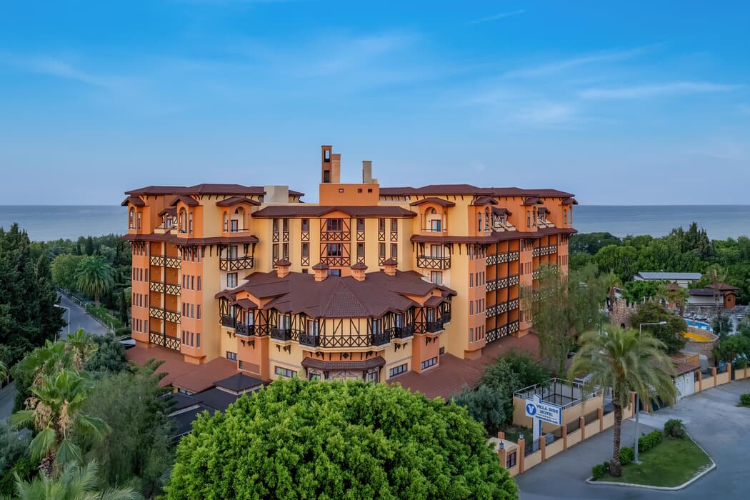 Villa Side Hotel
