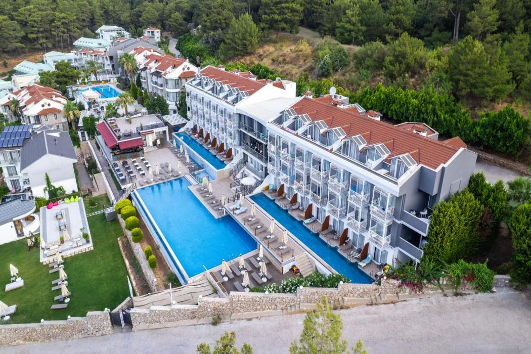 Ramada By Wyndham Fethiye Ölüdeniz +15
