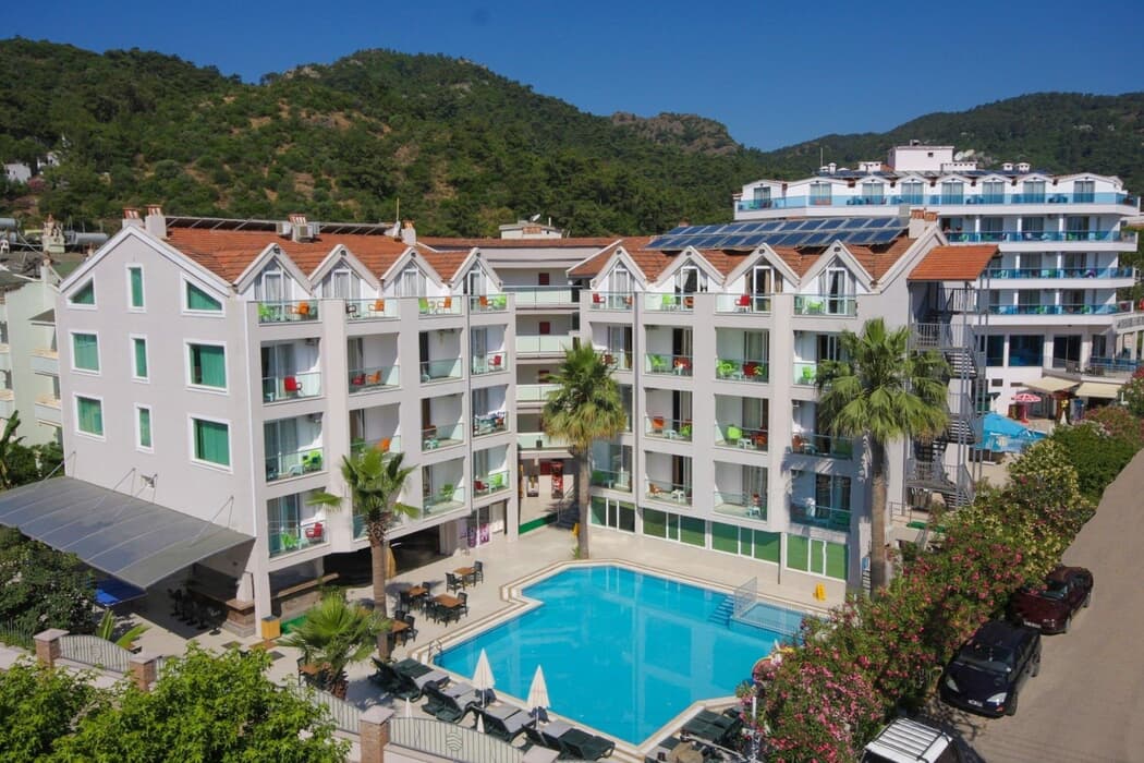 Palmea Hotel