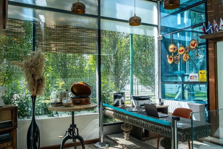 Discovery Hotel