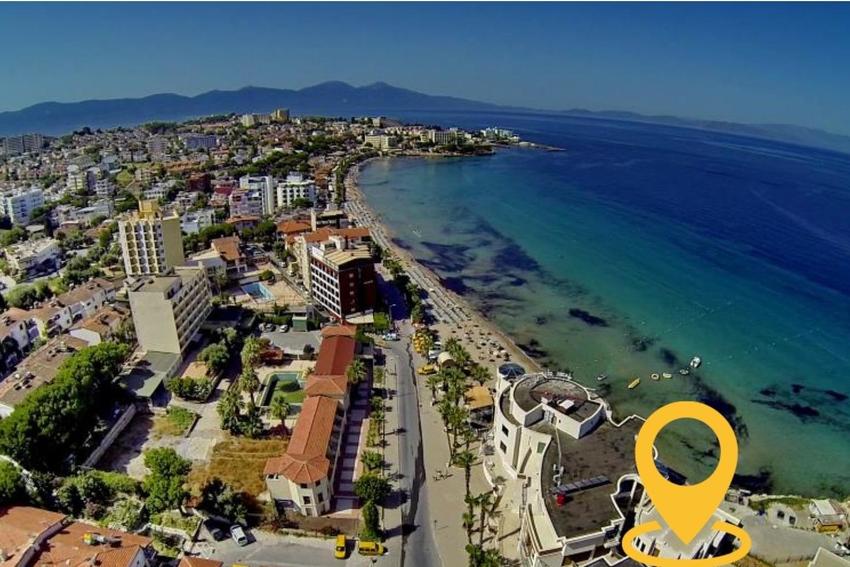 Ladies Beach Suit Otel