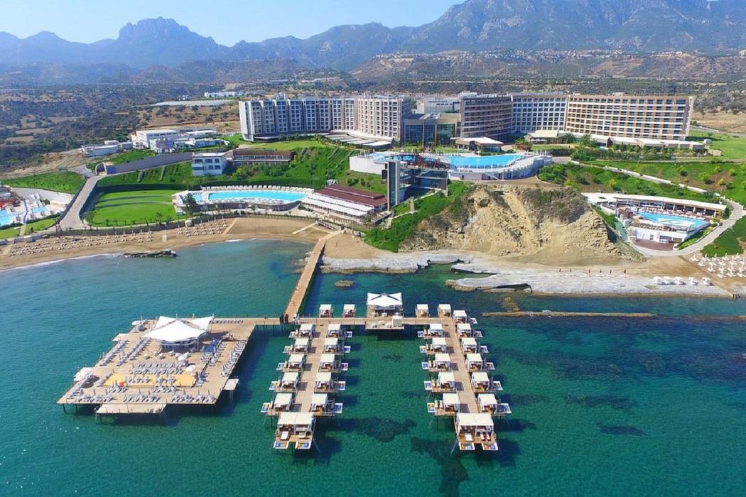 Elexus Hotel Resort Casino