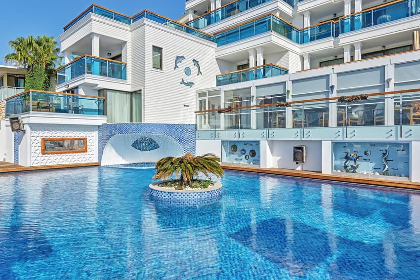 Meis Exclusive Hotel