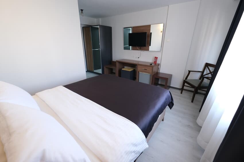 Üstün Hotel Alsancak