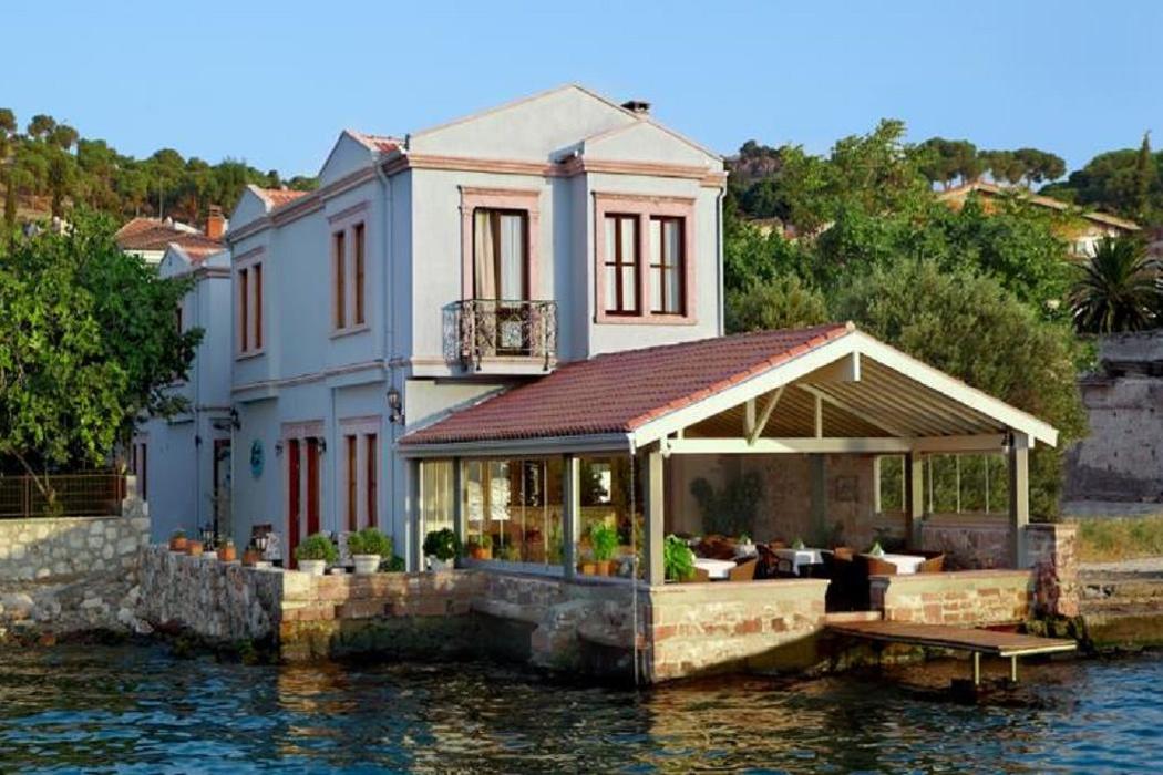 Ferahi Evler Ayvalık